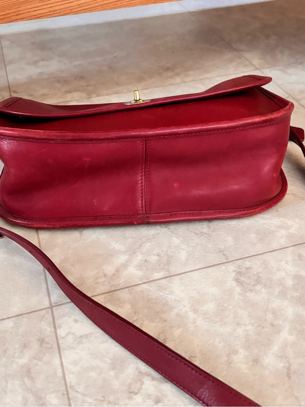Vintage Coach 9790 Red City Crossbody Bag Nickel Turn Lock - Picture 15 of 16